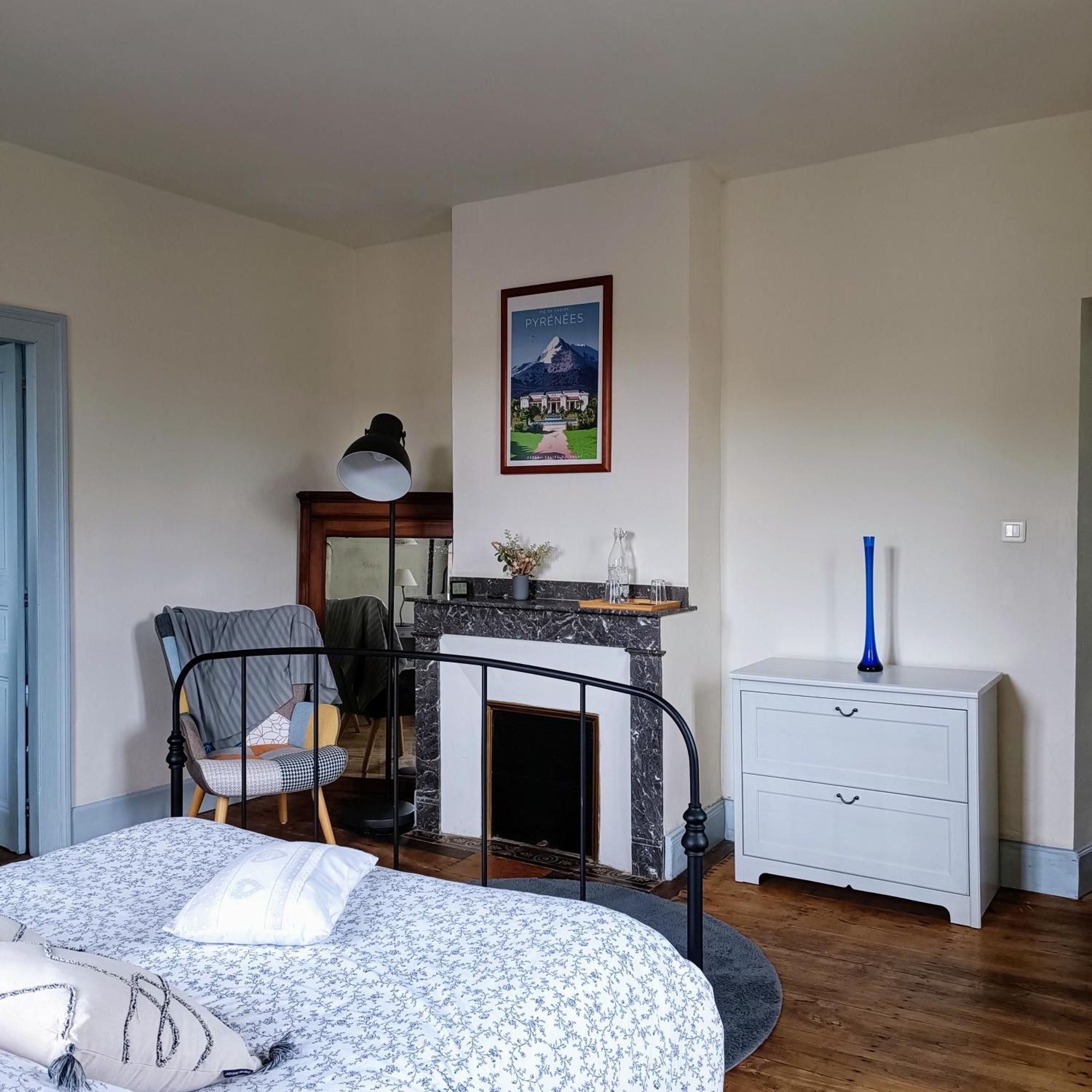 Baladous Bed and Breakfast Montgaillard-de-Salies Exteriör bild
